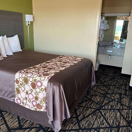 Travelodge By Wyndham Mansfield Esterno foto