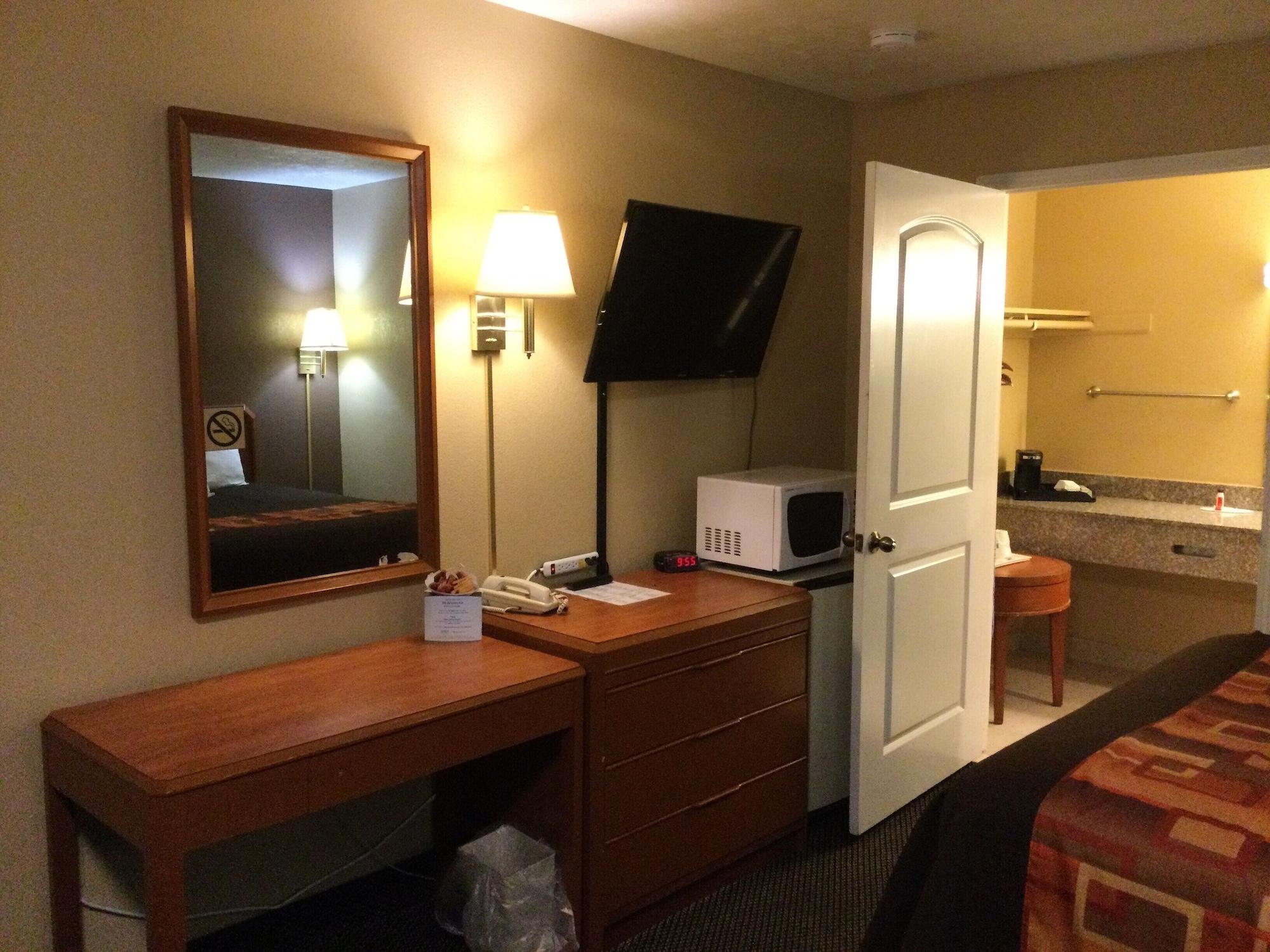 Travelodge By Wyndham Mansfield Esterno foto