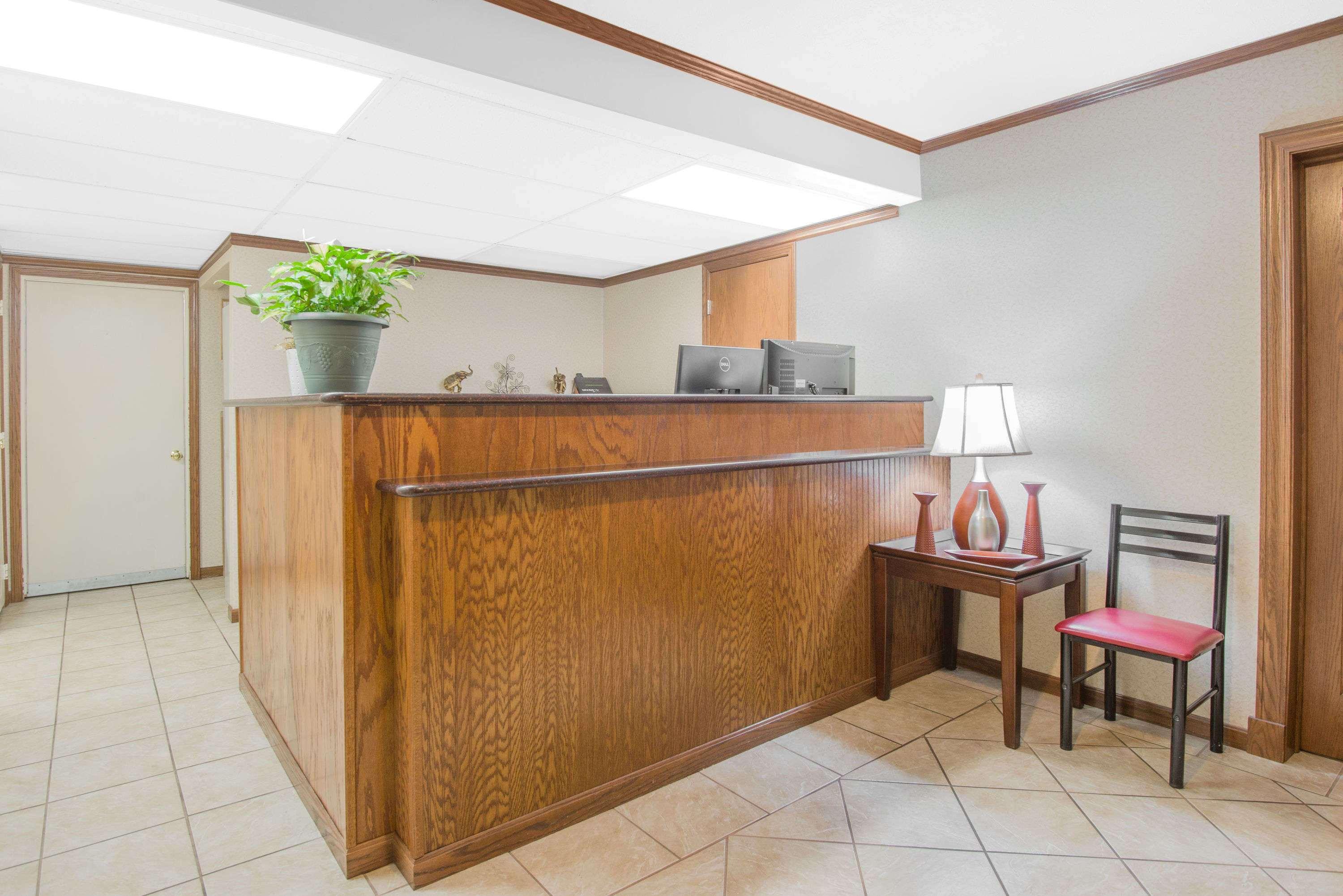 Travelodge By Wyndham Mansfield Esterno foto